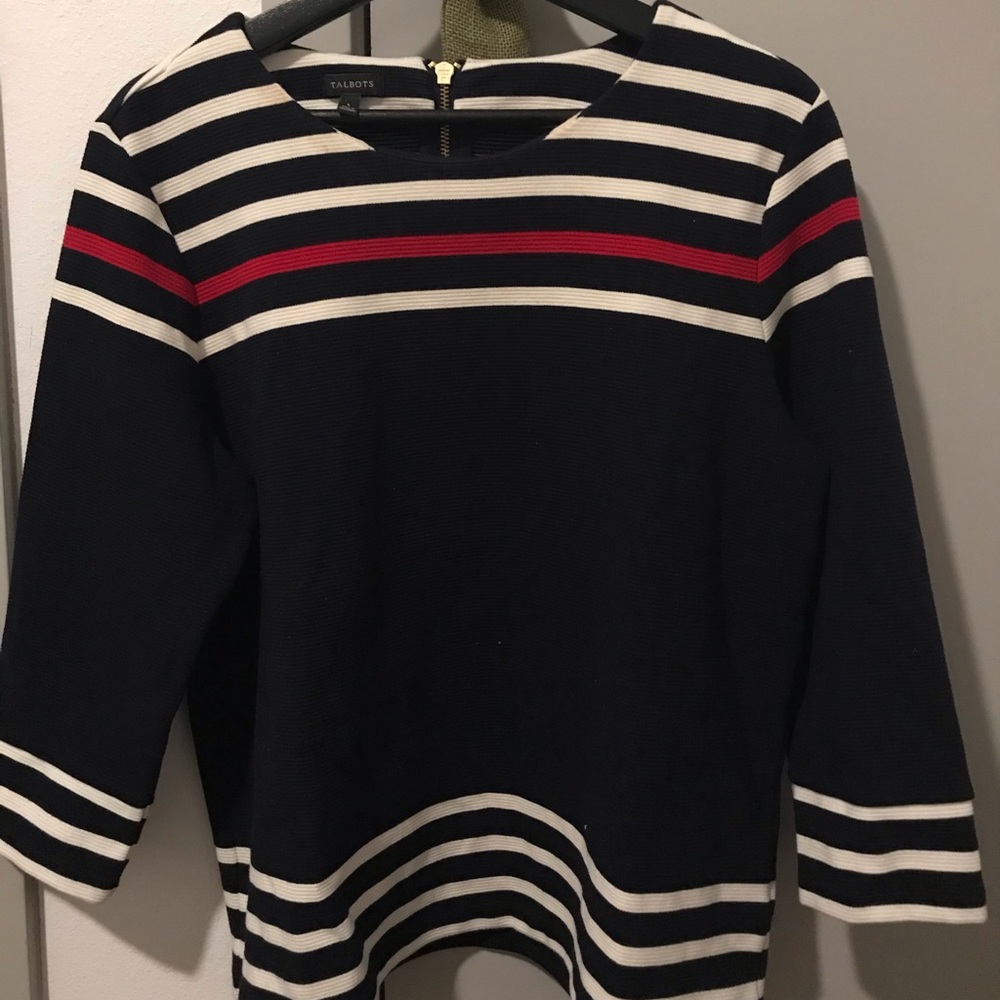 Light Sweater